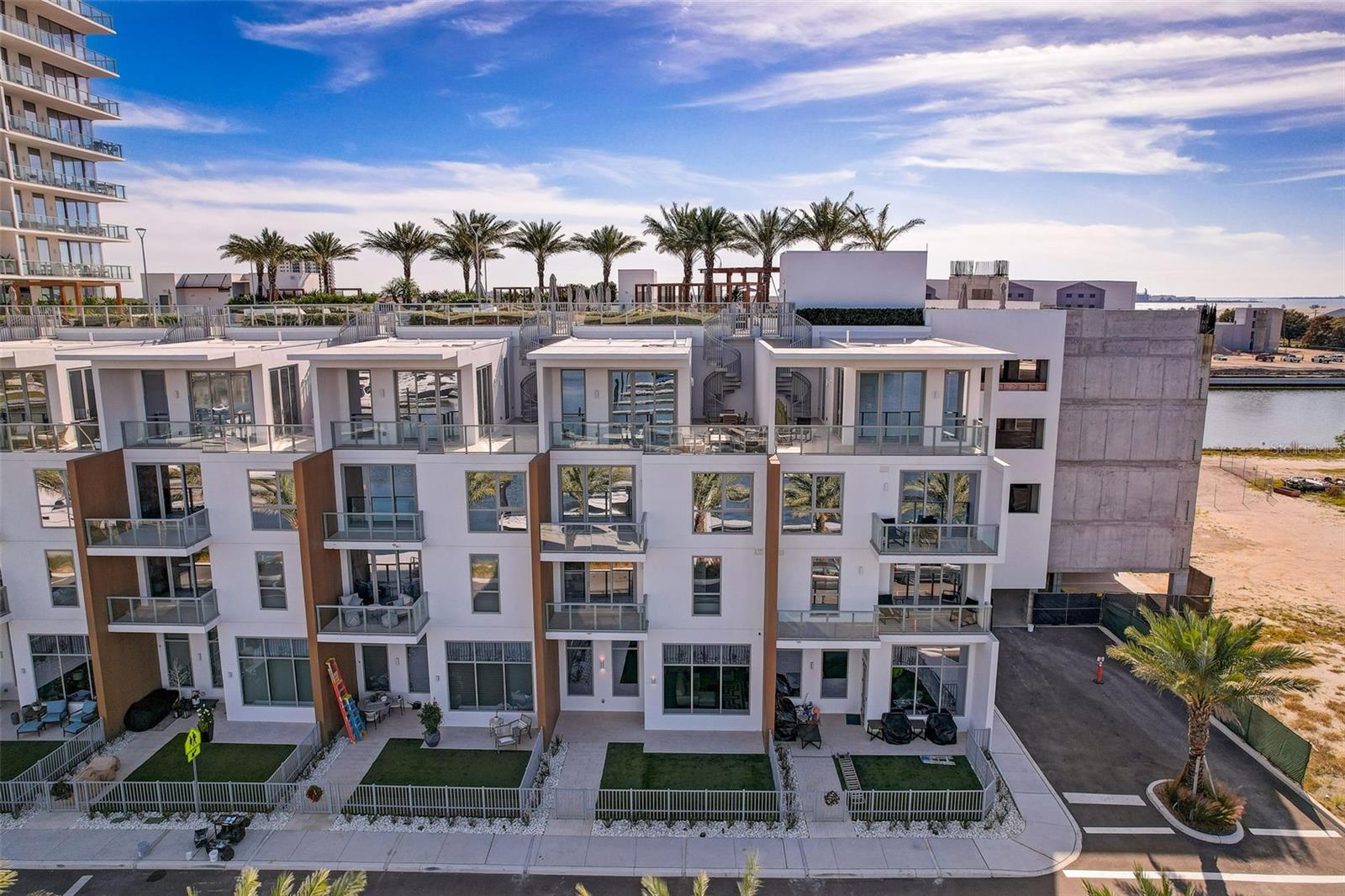 MARINA POINTE EAST - Residential