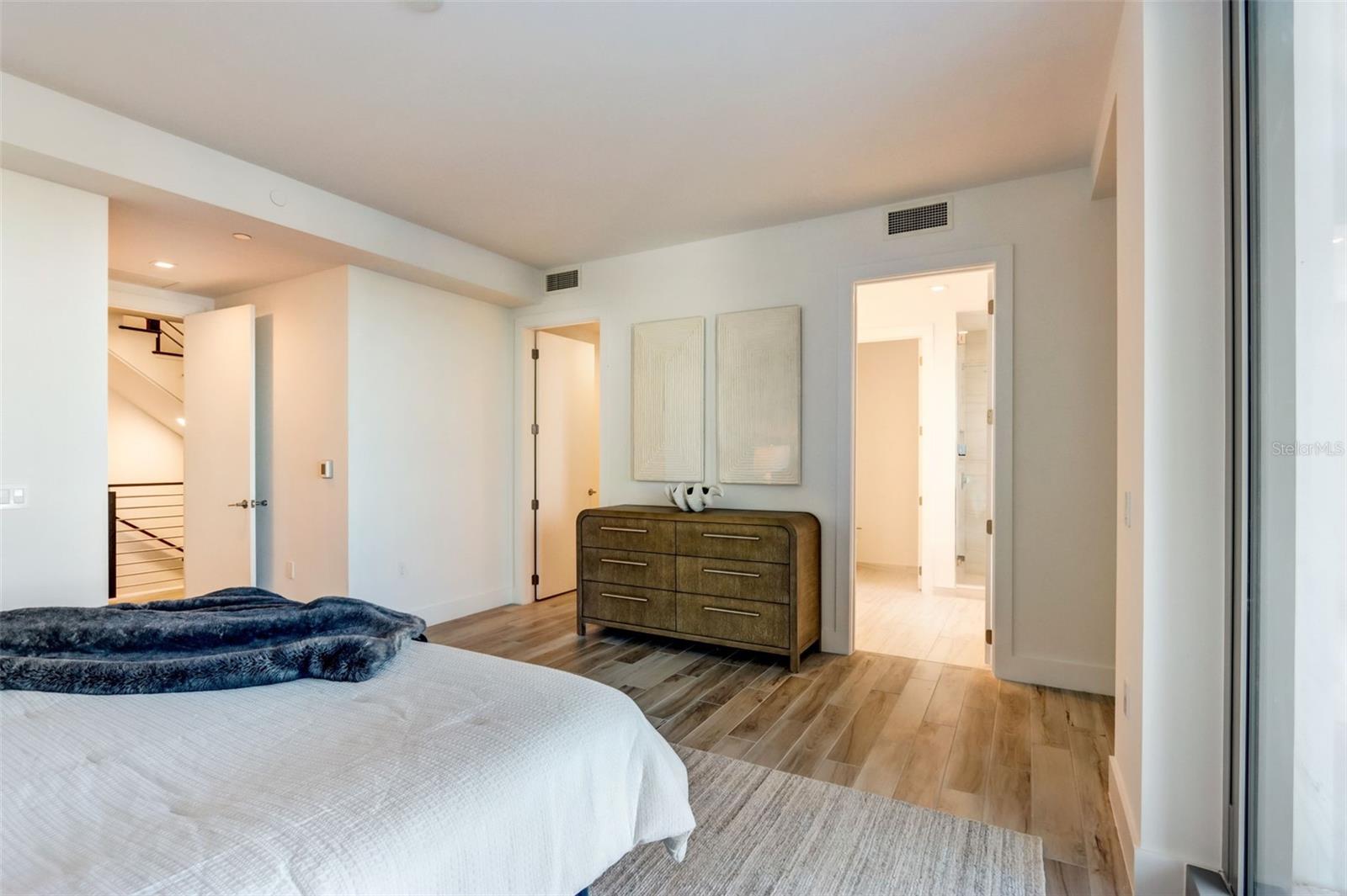 MARINA POINTE EAST - Residential