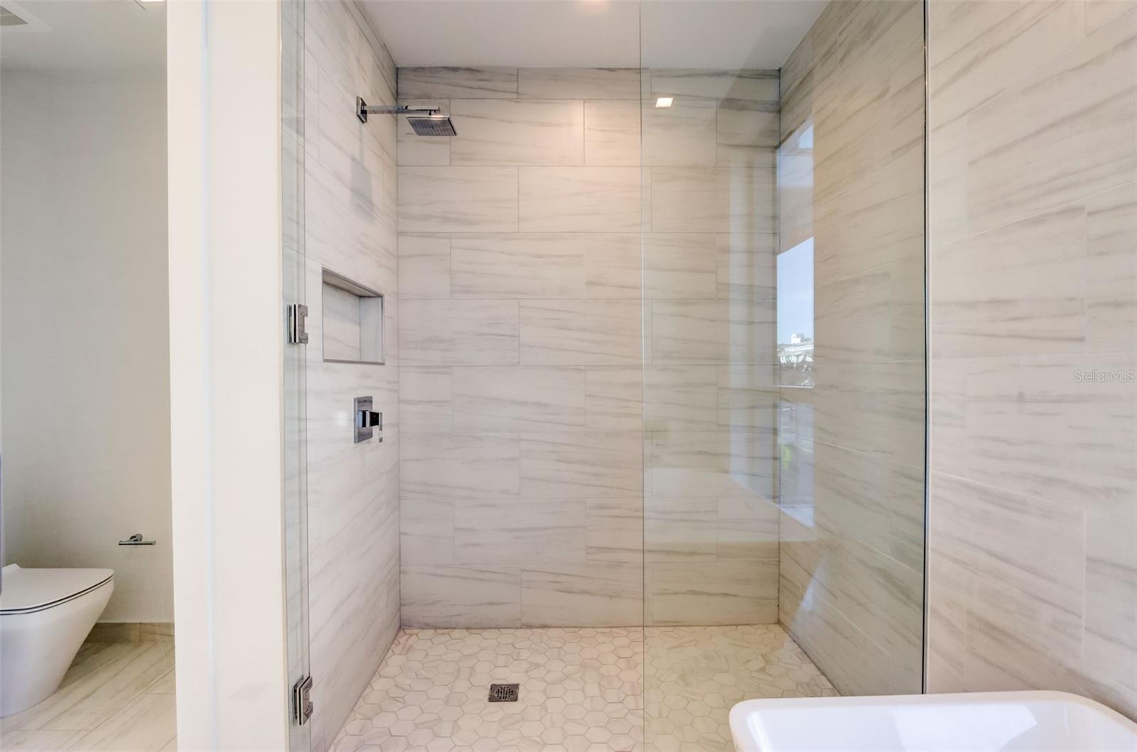 MARINA POINTE EAST - Residential