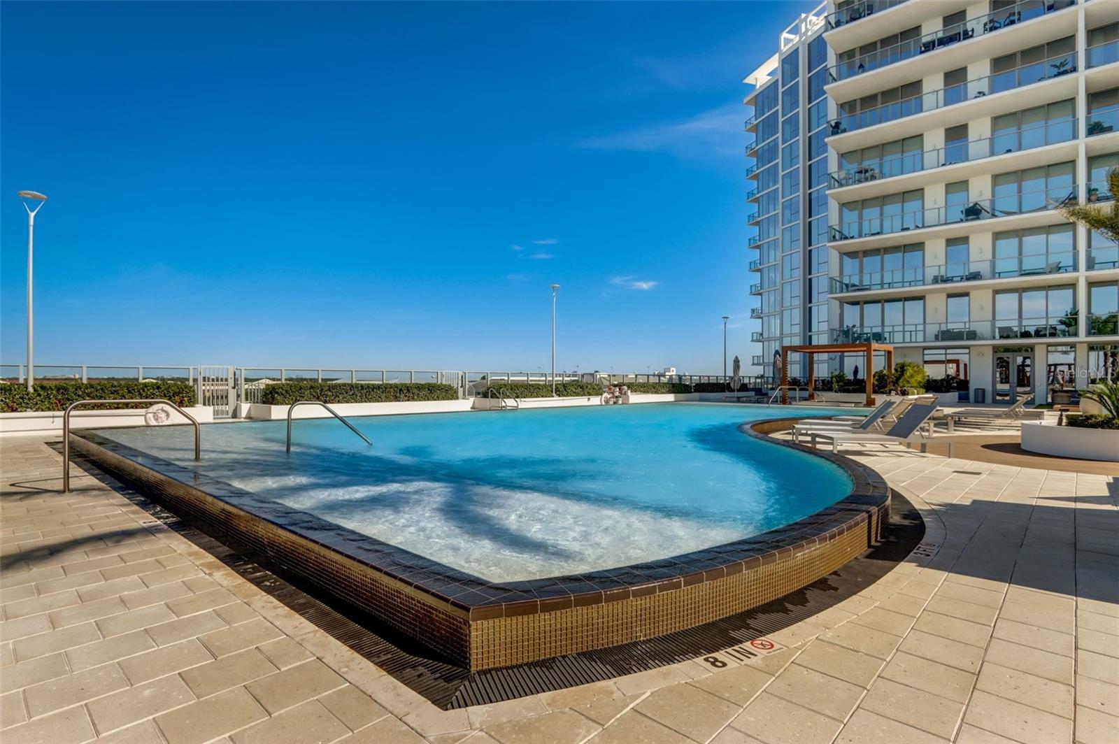 MARINA POINTE EAST - Residential