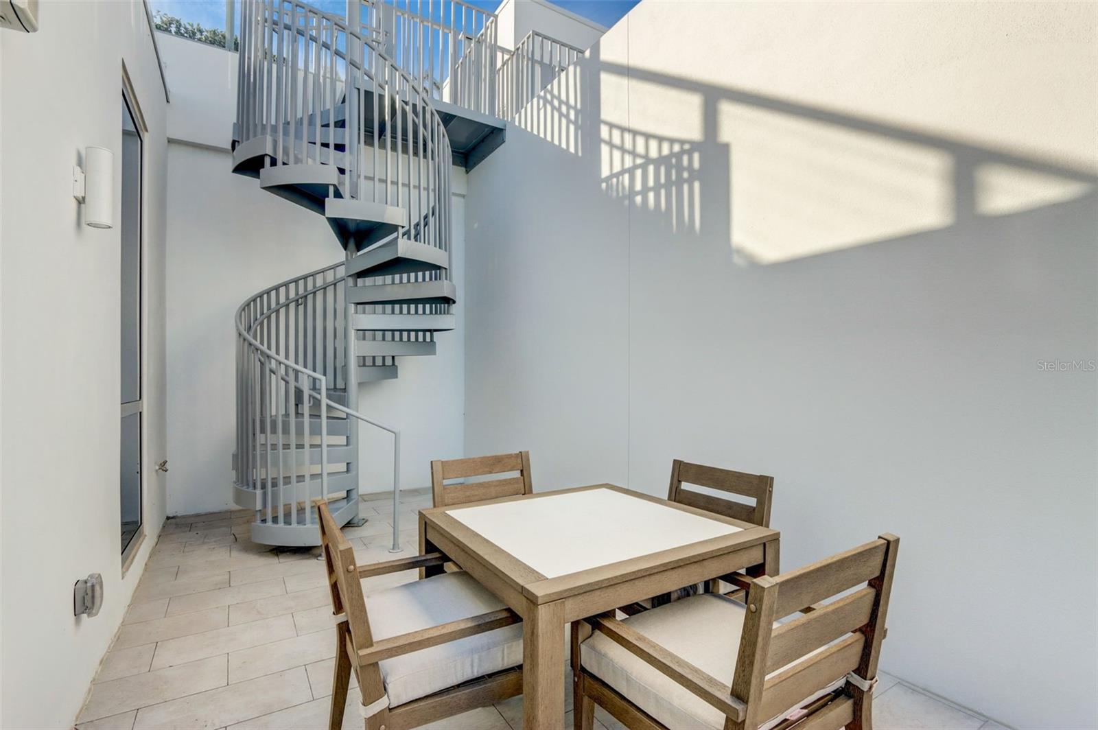 MARINA POINTE EAST - Residential