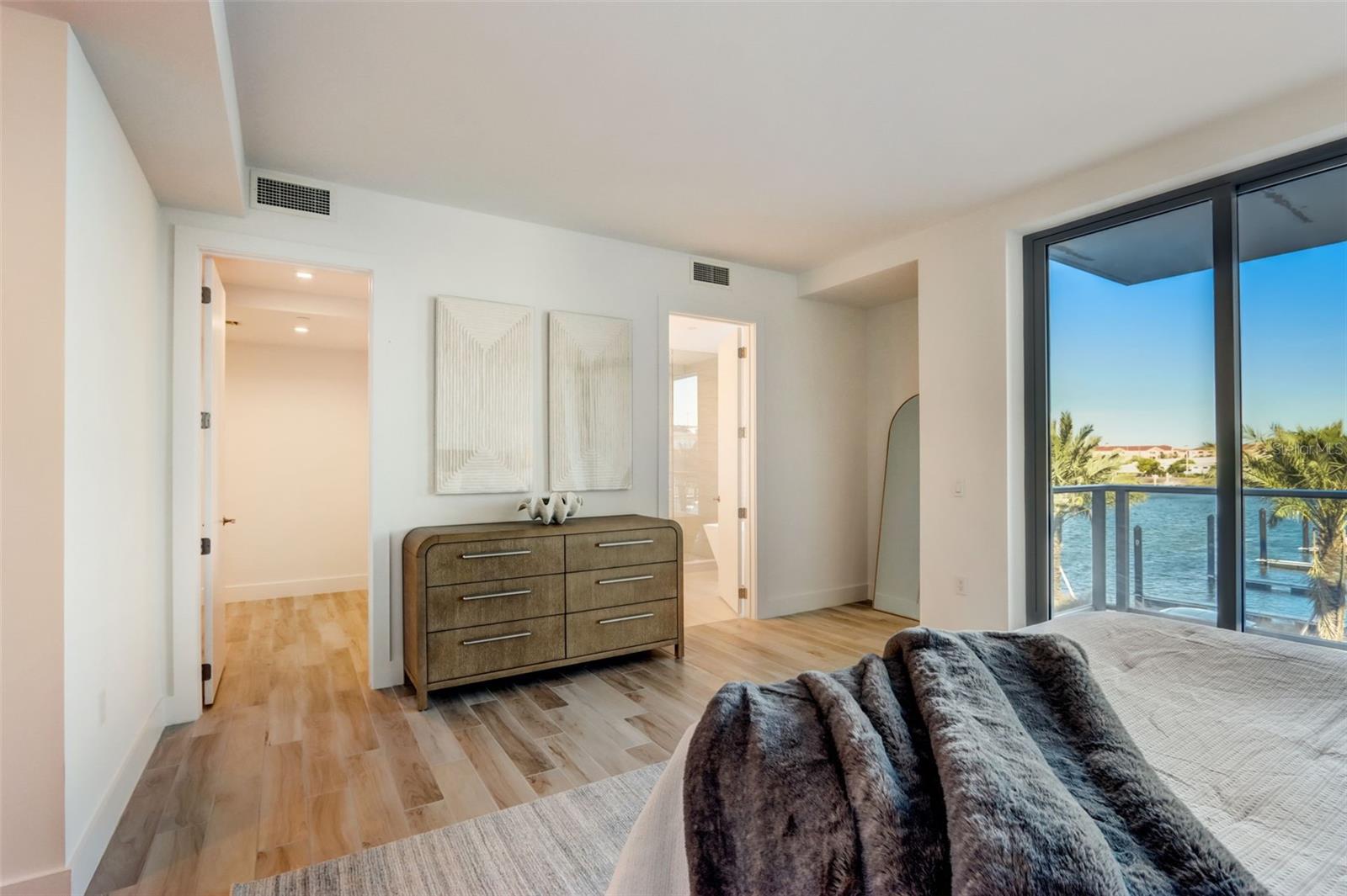 MARINA POINTE EAST - Residential