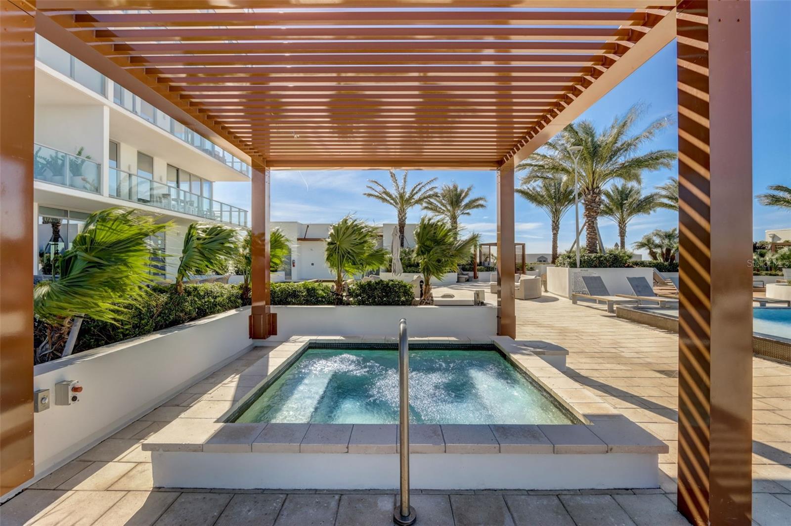 MARINA POINTE EAST - Residential