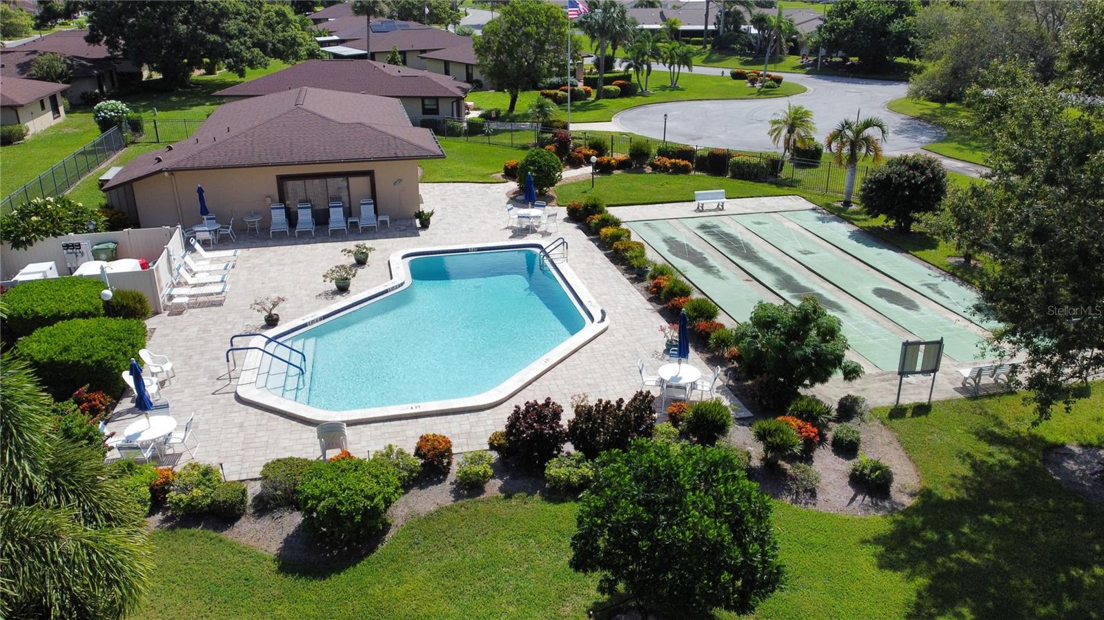 CAMBRIDGE VILLAGE WEST - Residential