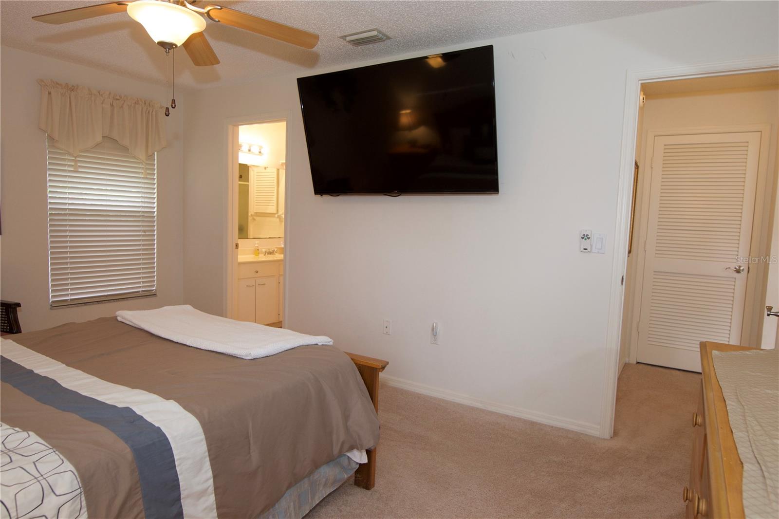 CAMBRIDGE VILLAGE WEST - Residential