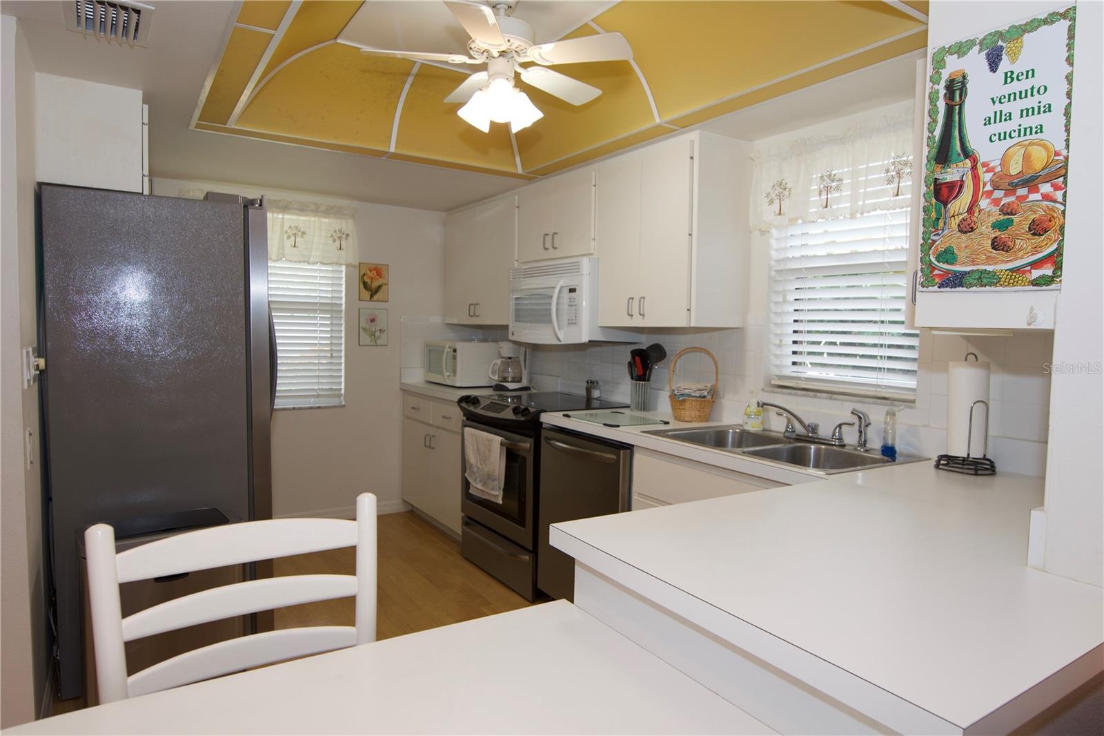 CAMBRIDGE VILLAGE WEST - Residential