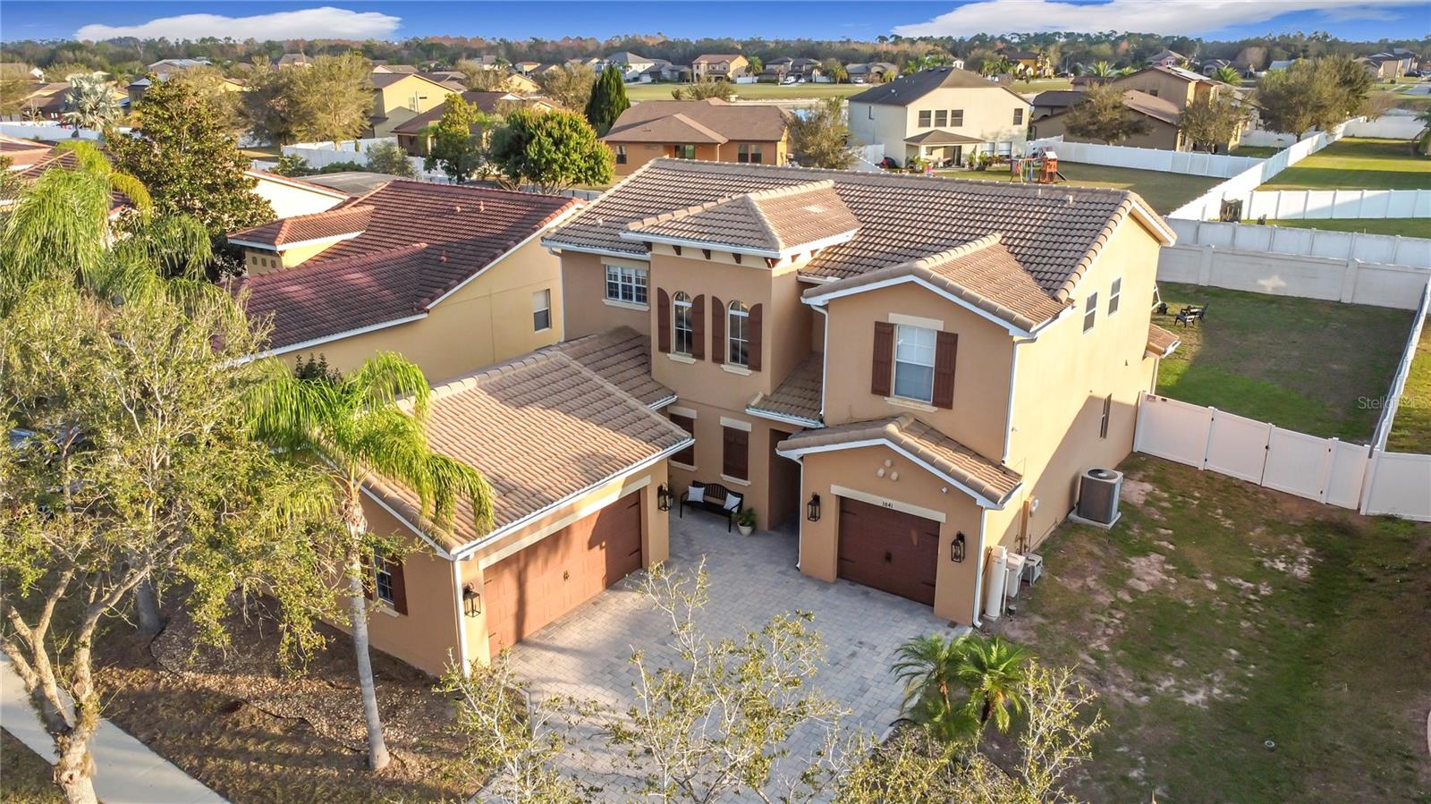 3841 GOLDEN KNOT DRIVE