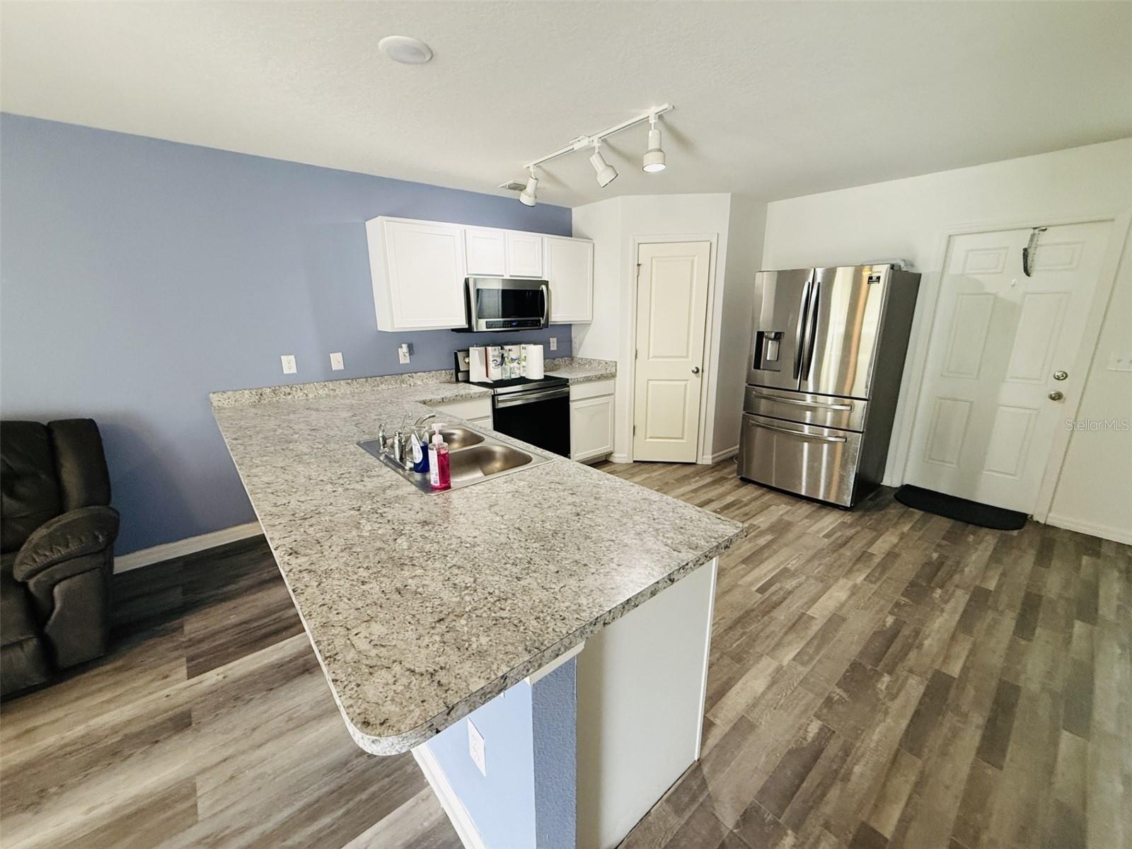 12020 PINE WARBLER AVENUE