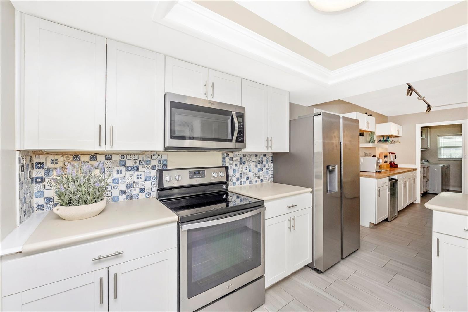 GULF GATE WOODS - Residential