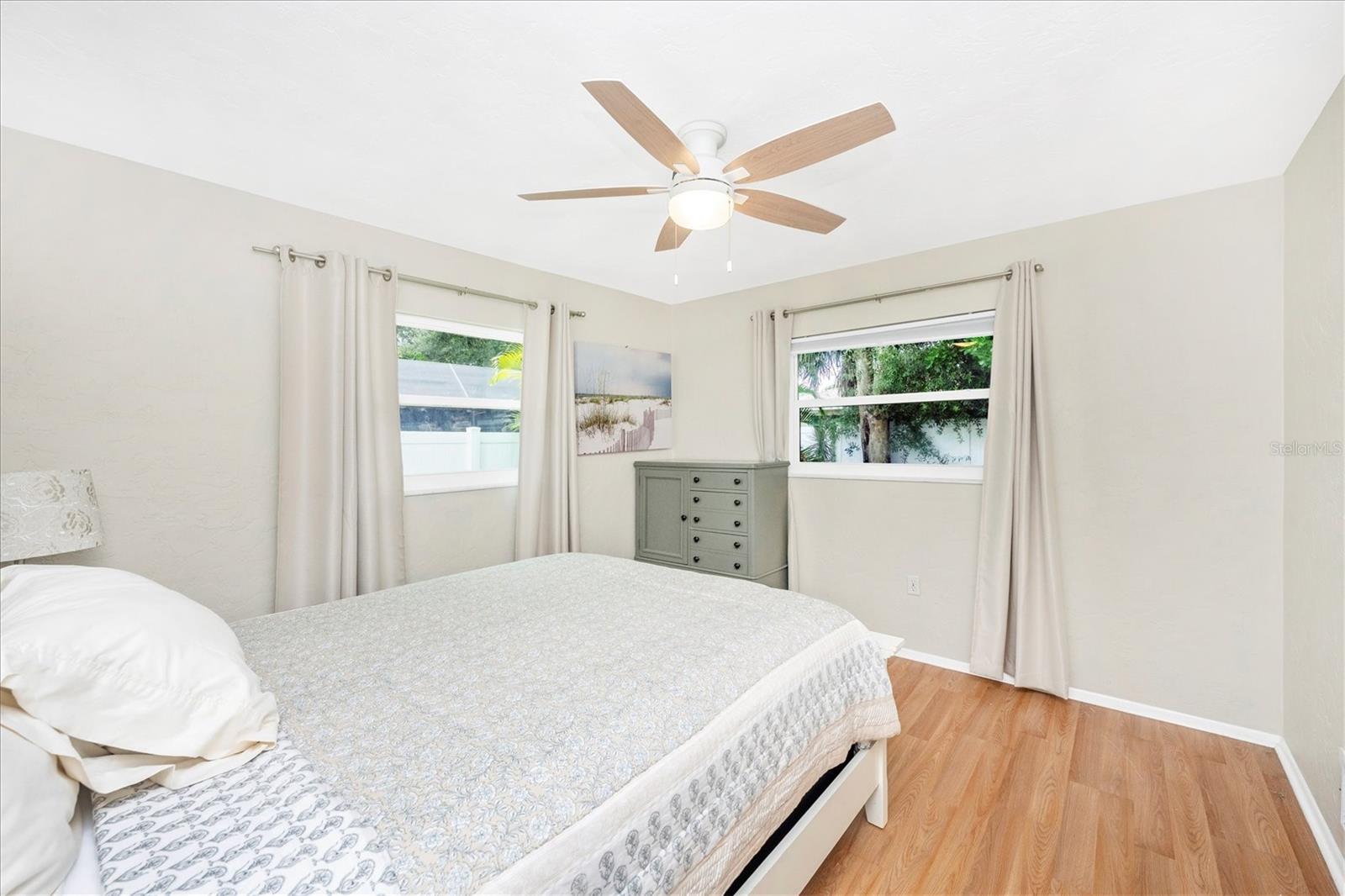 GULF GATE WOODS - Residential