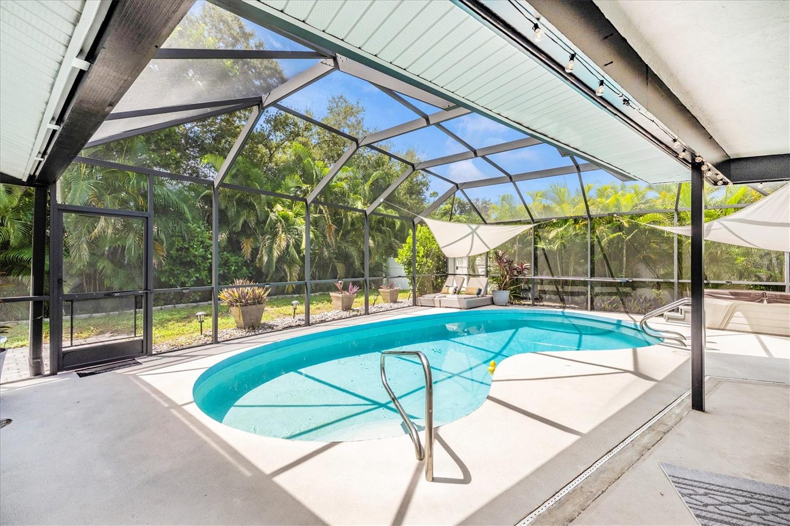 GULF GATE WOODS - Residential