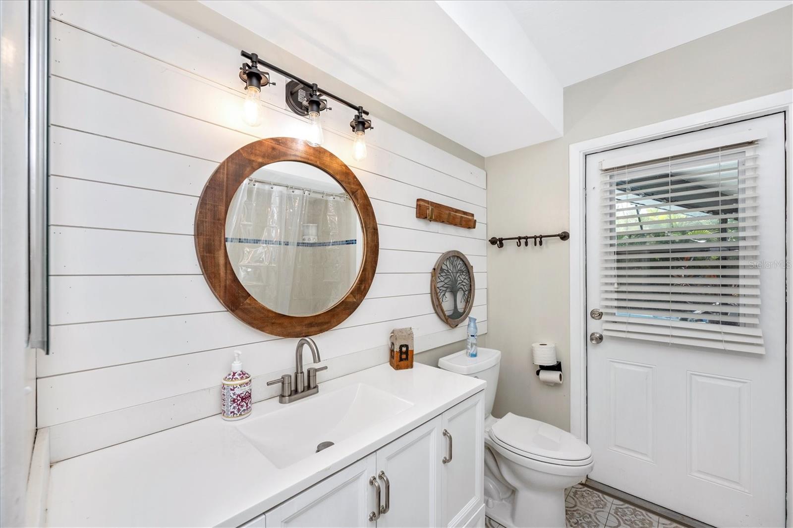 GULF GATE WOODS - Residential