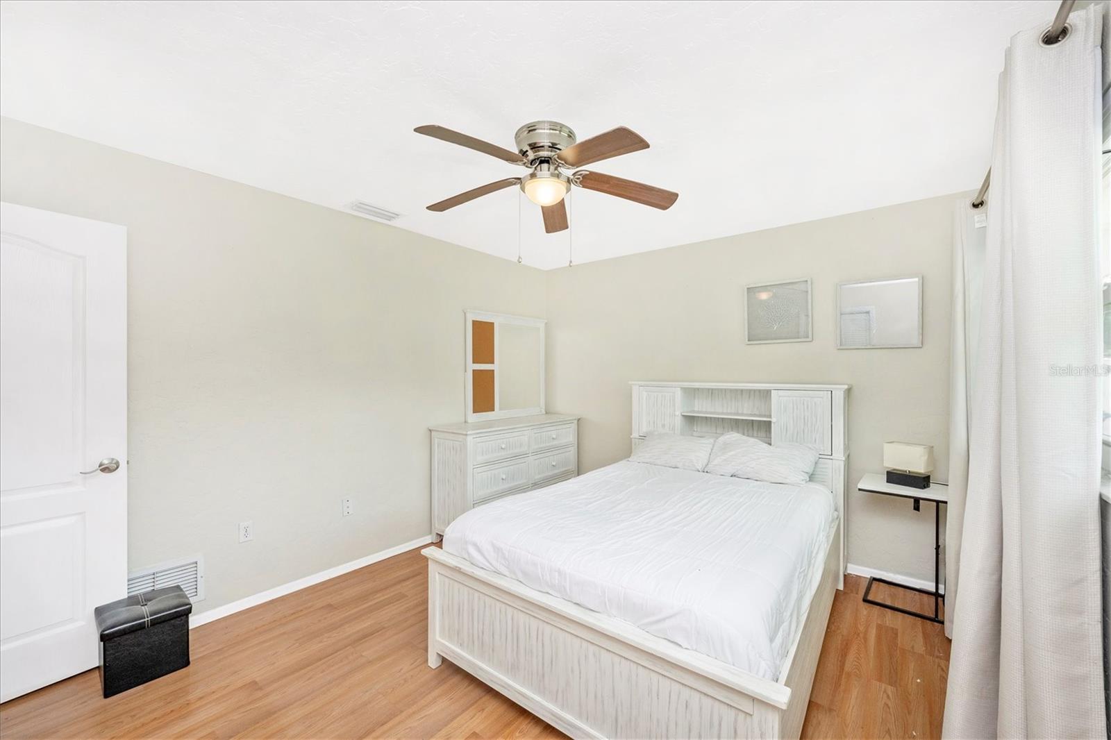 GULF GATE WOODS - Residential