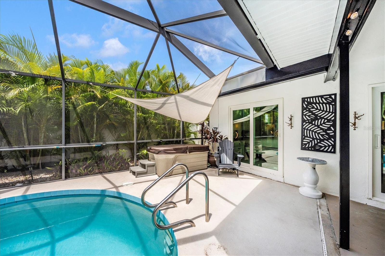 GULF GATE WOODS - Residential