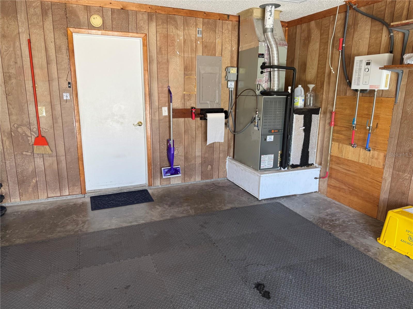 SCOTTISH HLNDS CONDO - Residential