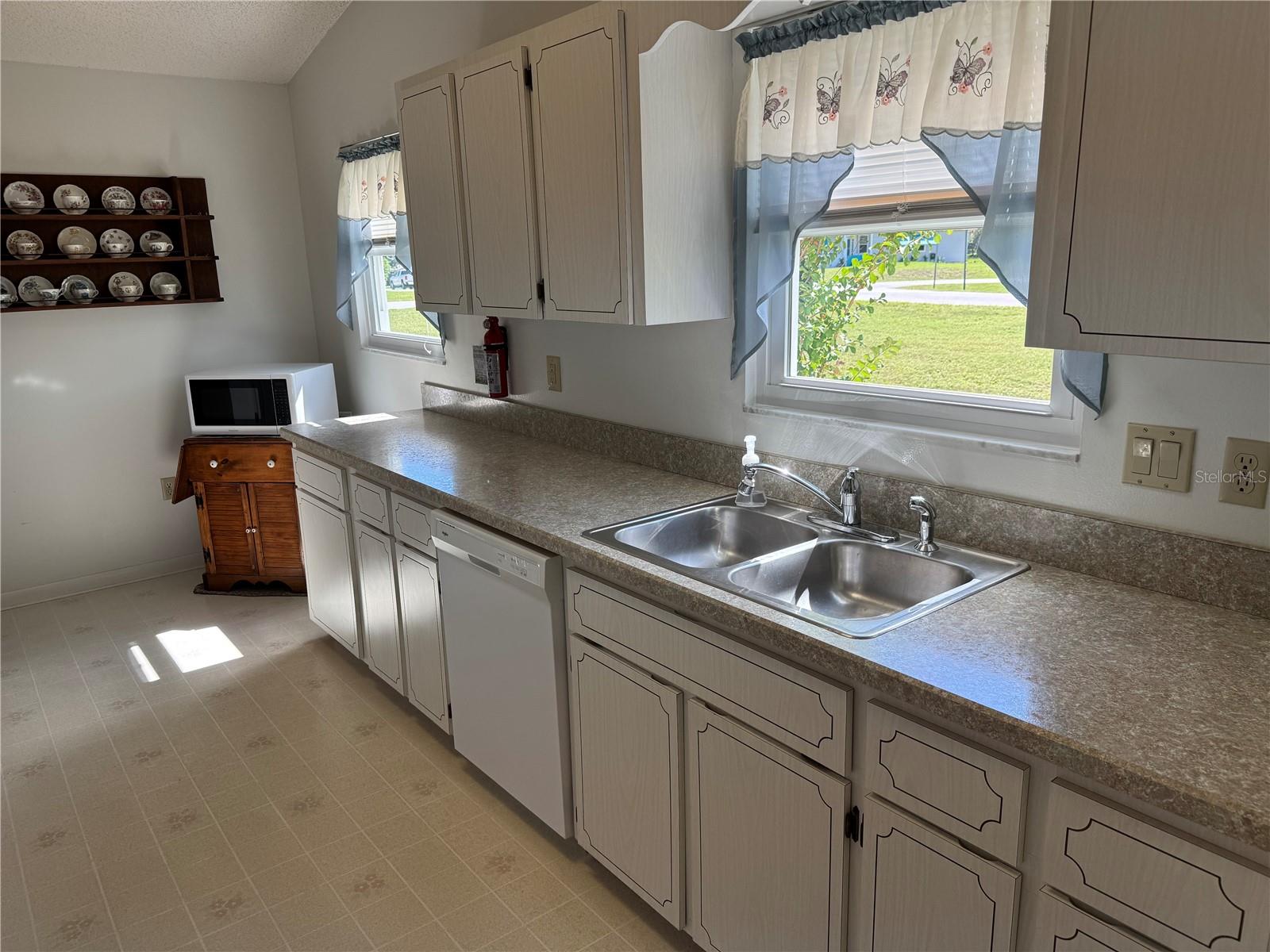 SCOTTISH HLNDS CONDO - Residential