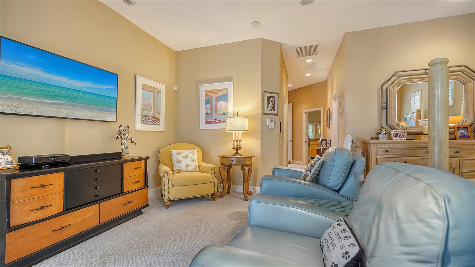 OYSTER BAY ESTATES - Residential