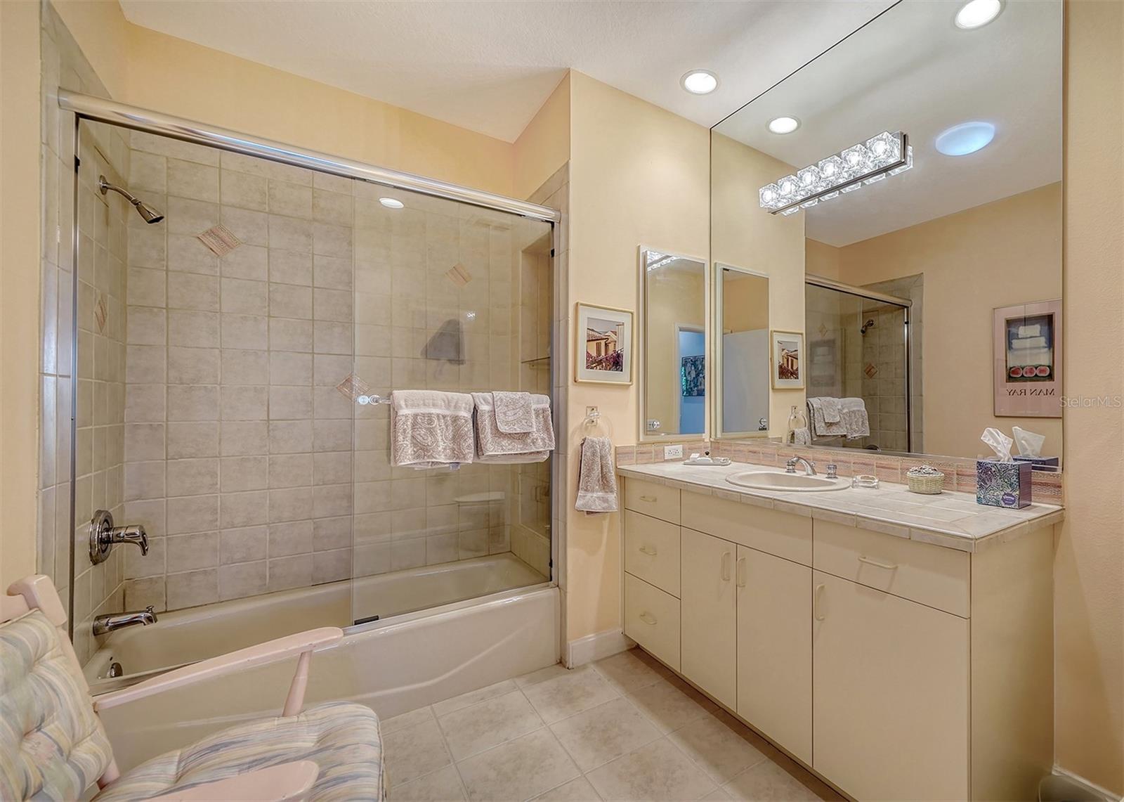 OYSTER BAY ESTATES - Residential