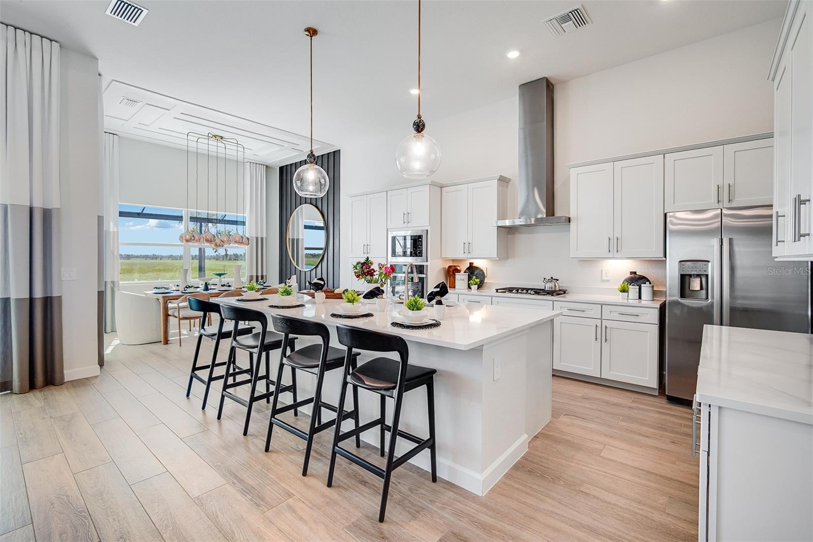 CALUSA COUNTRY CLUB - Residential