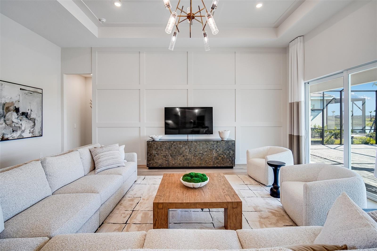 CALUSA COUNTRY CLUB - Residential