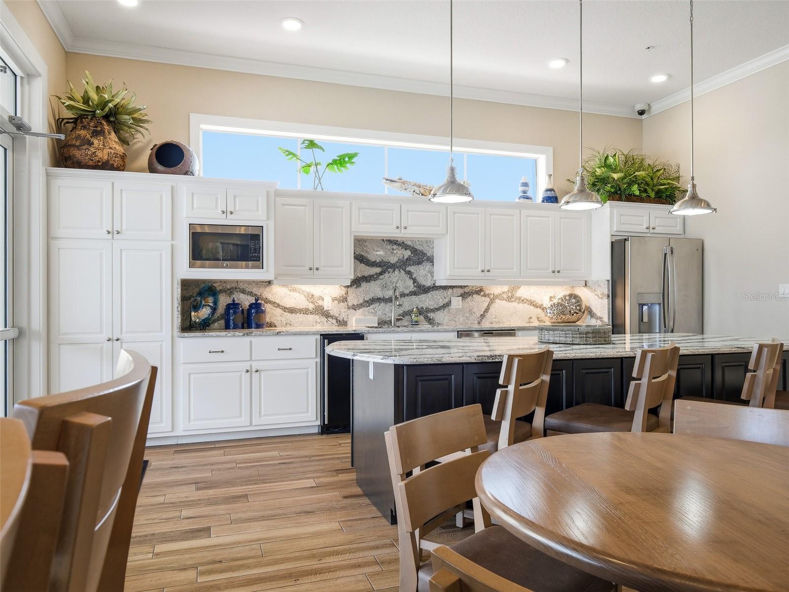 RIVERWALK/CORONADO ISLAND BLDG - Residential