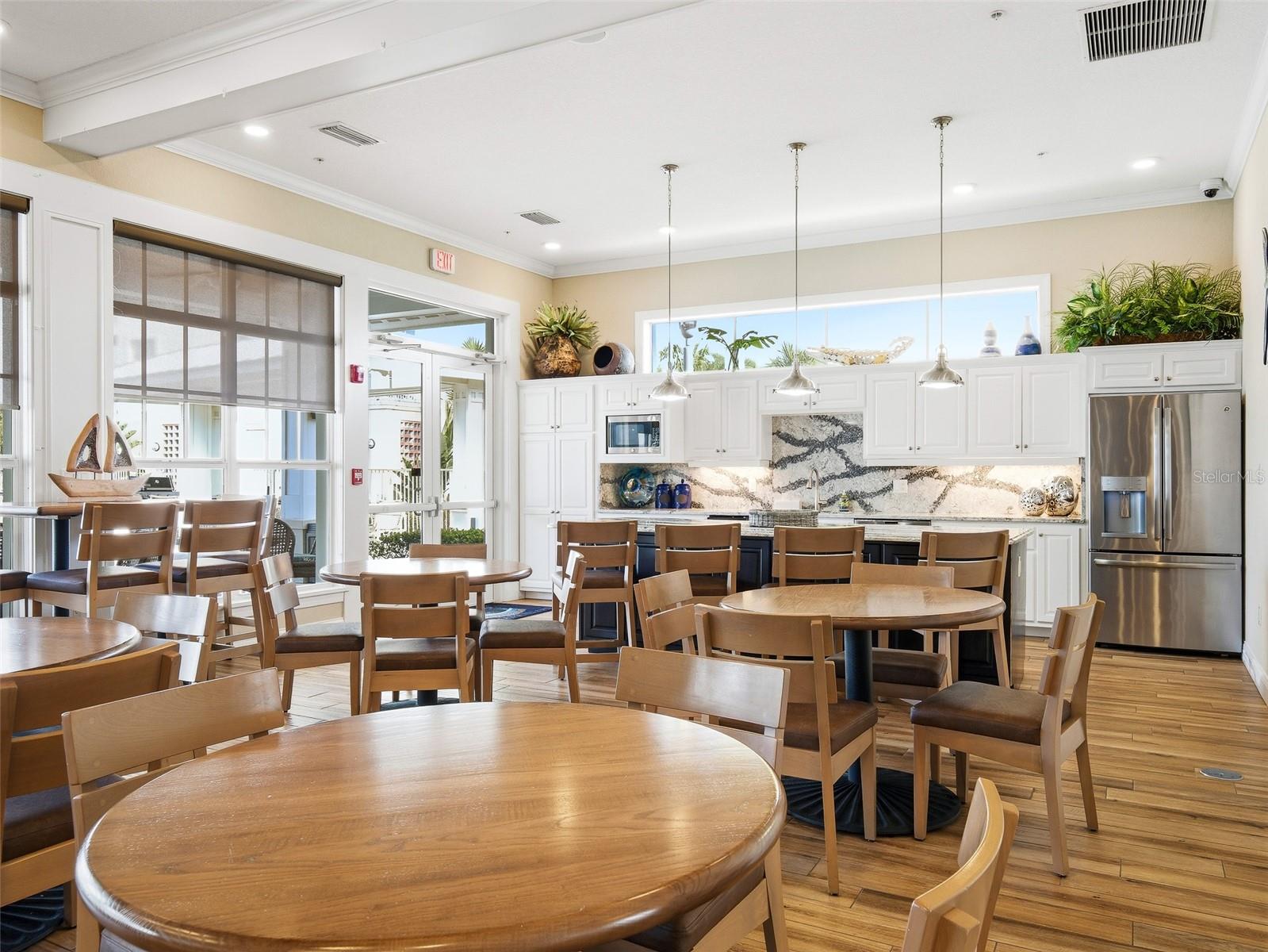 RIVERWALK/CORONADO ISLAND BLDG - Residential