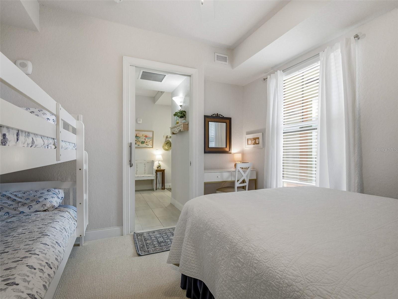 RIVERWALK/CORONADO ISLAND BLDG - Residential