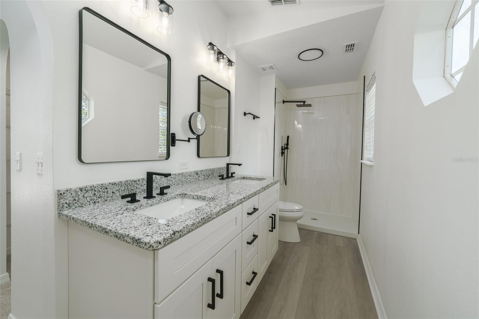 TRAILS-UNIT 3 - Residential