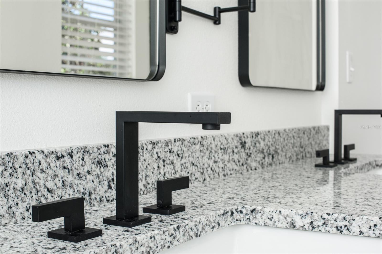 TRAILS-UNIT 3 - Residential