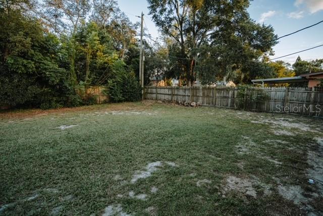 CRYSTAL LAKE PARK 1ST SEC - Residential