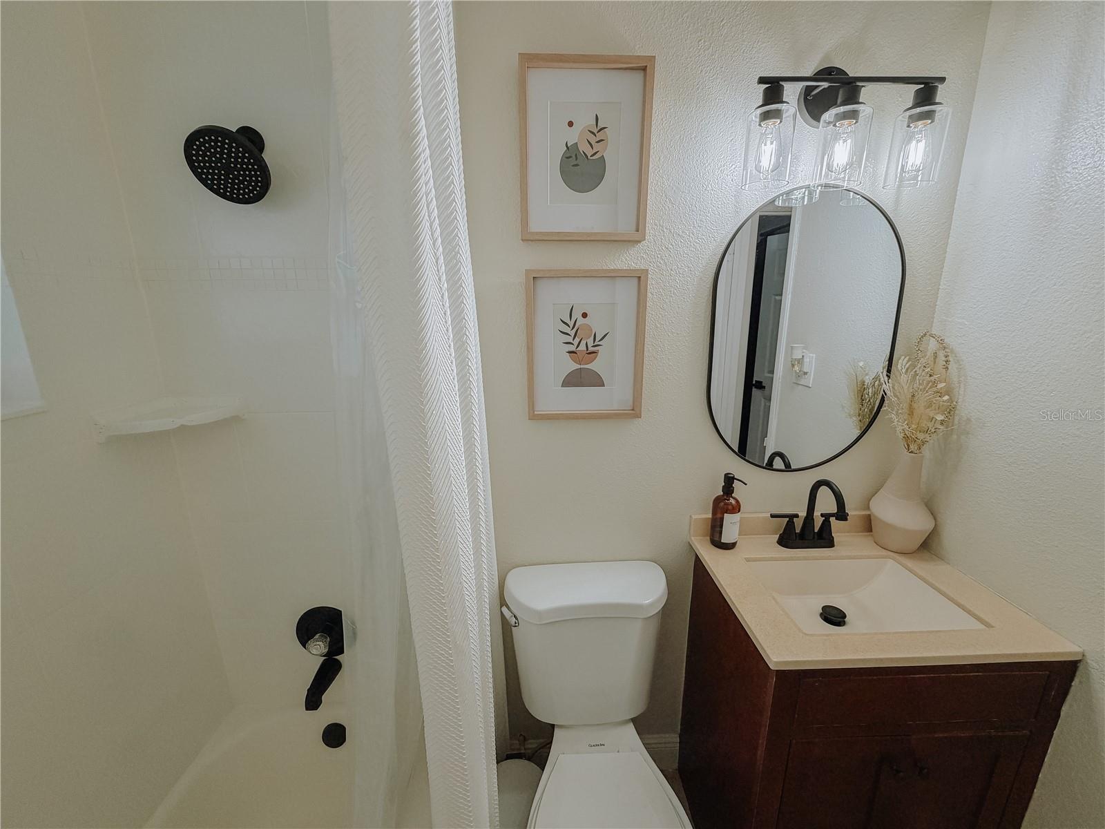 CRYSTAL LAKE PARK 1ST SEC - Residential