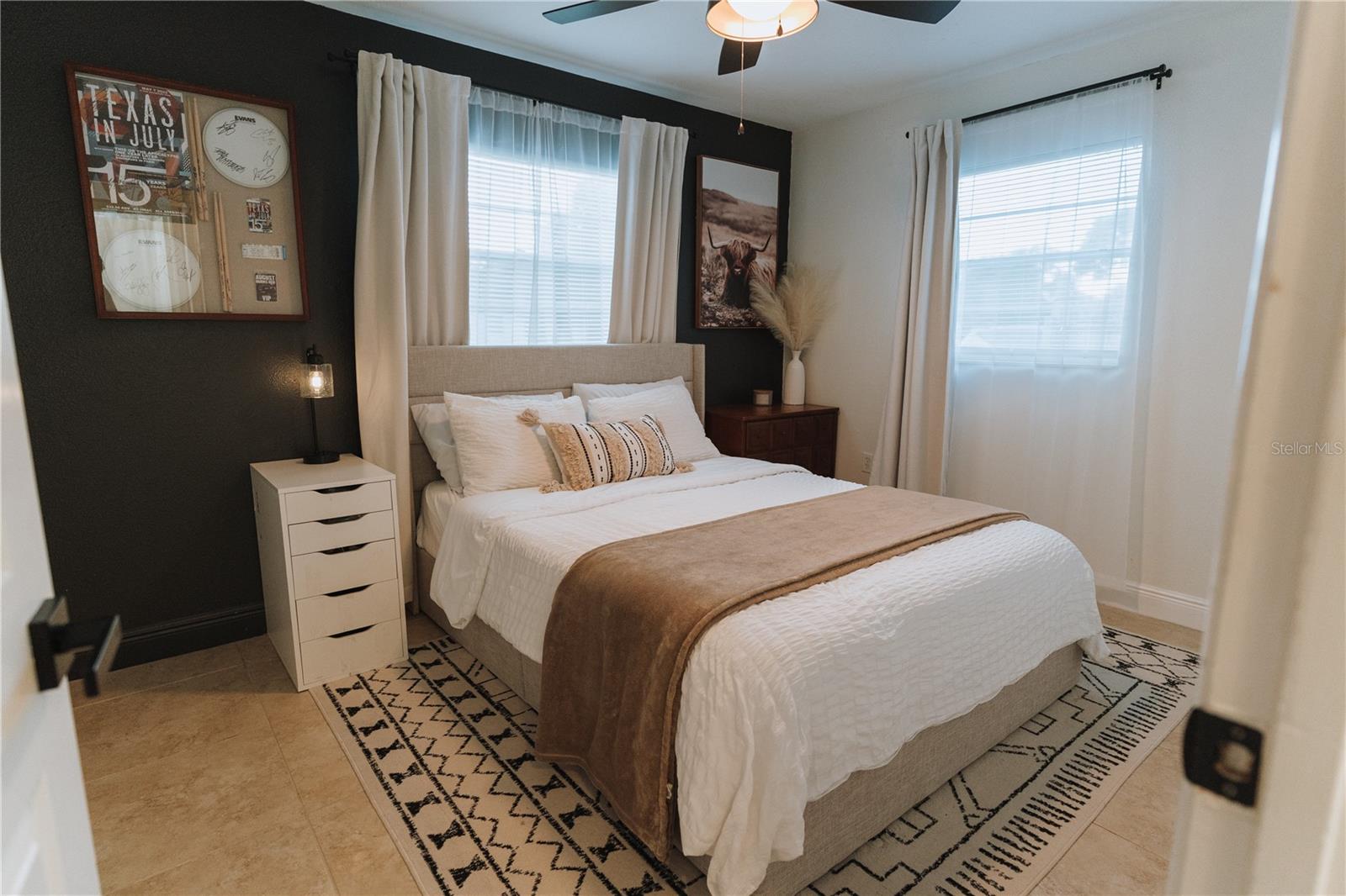 CRYSTAL LAKE PARK 1ST SEC - Residential