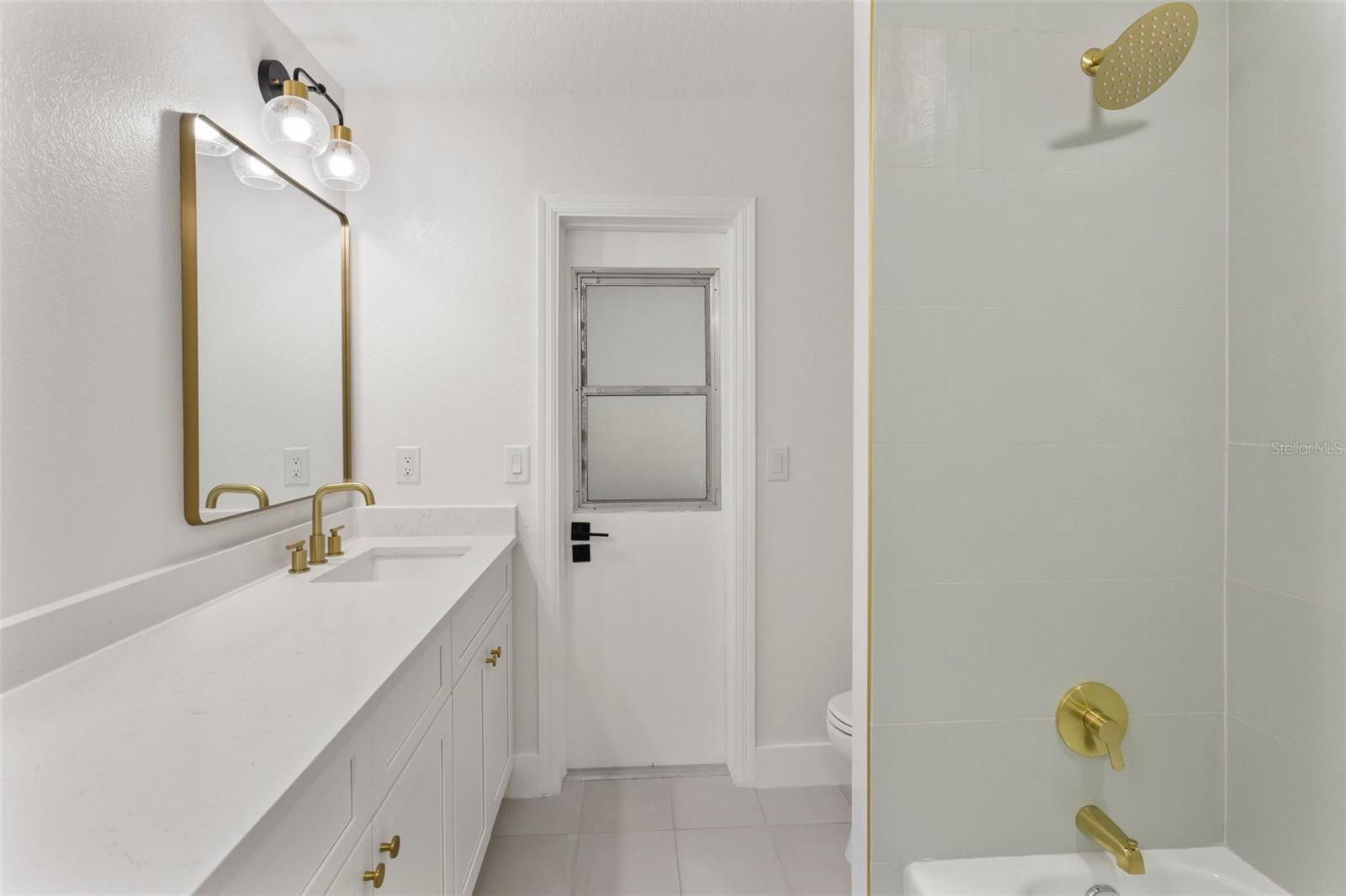 SWEETWATER OAKS SEC 07 - Residential
