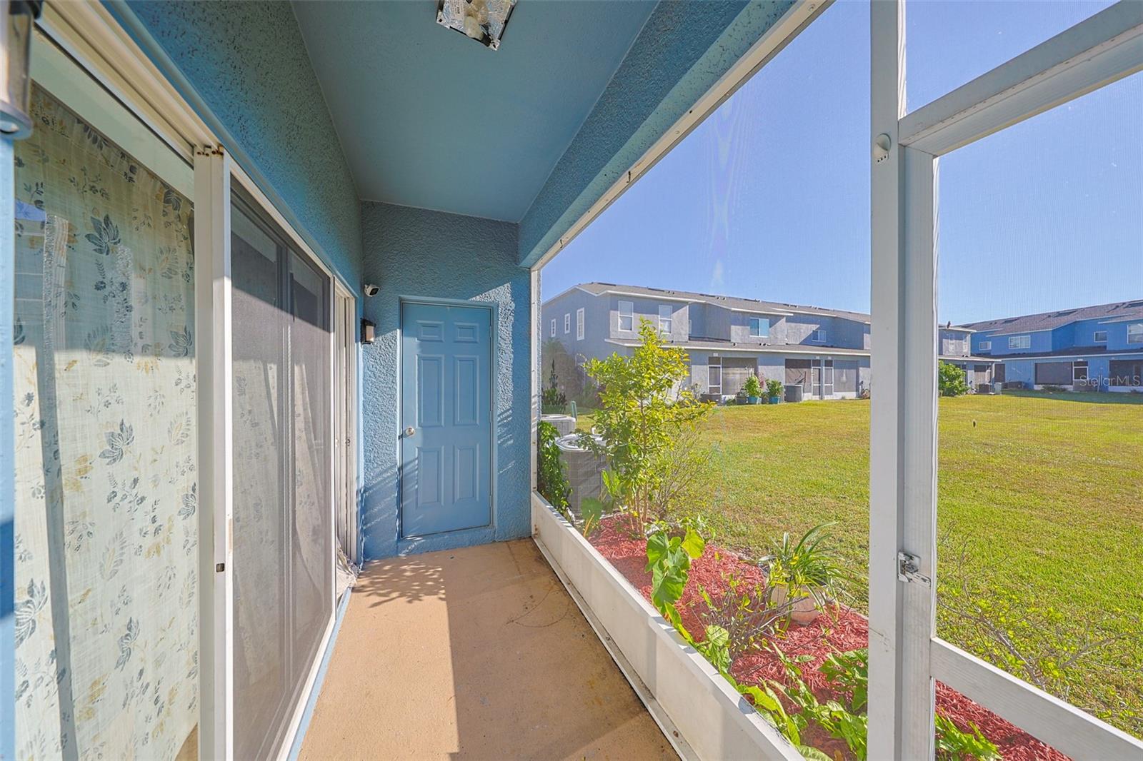 KINGS LAKE TWNHMS - Residential