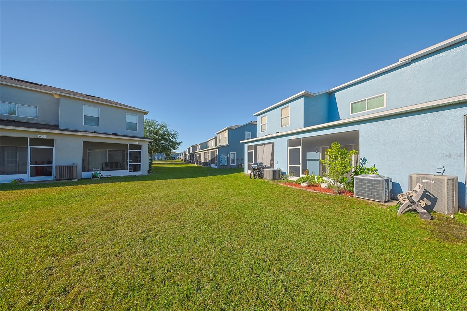 KINGS LAKE TWNHMS - Residential