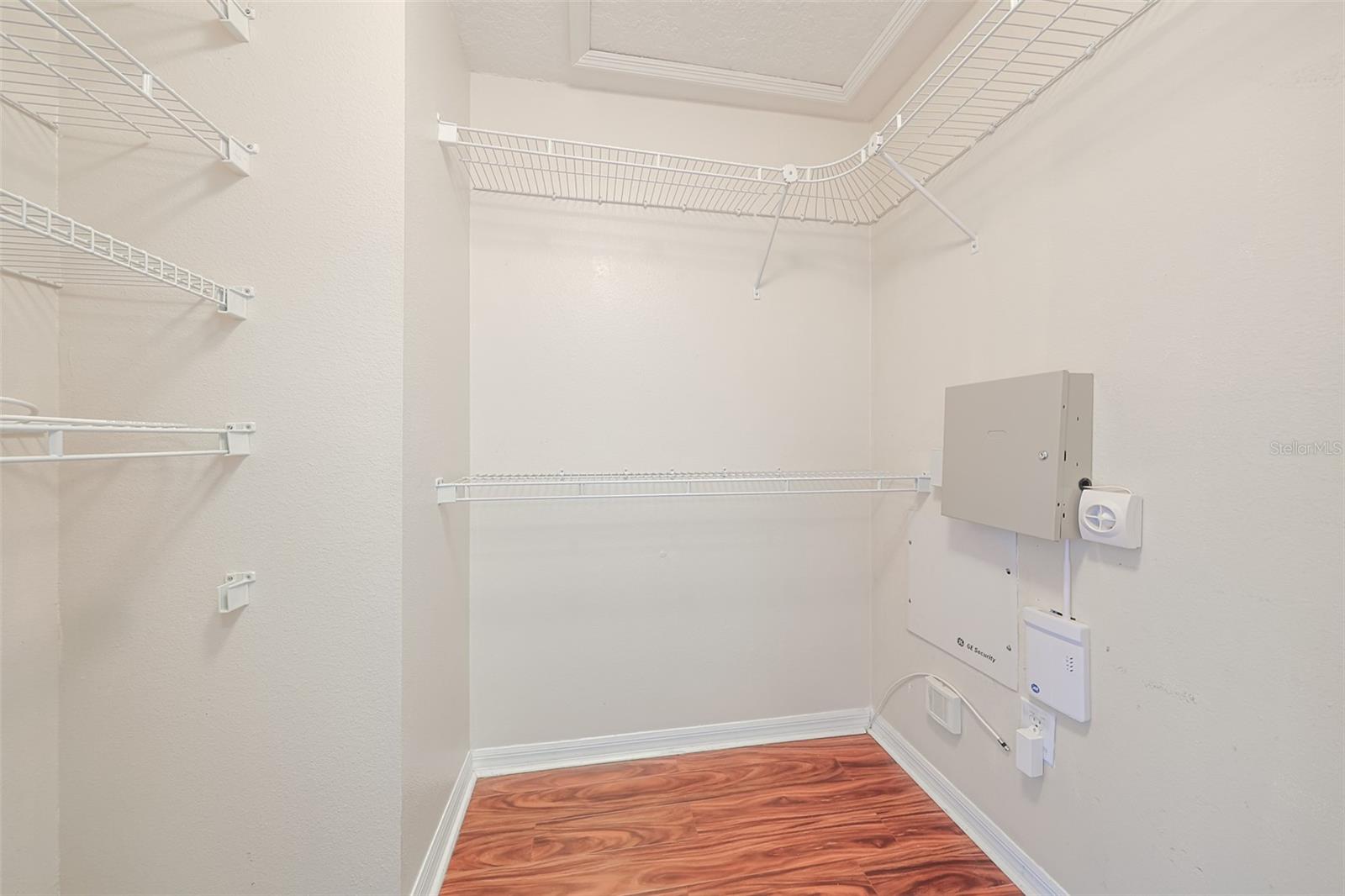 KINGS LAKE TWNHMS - Residential