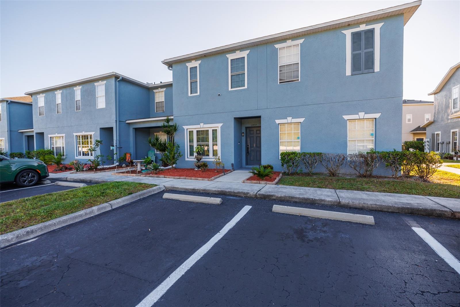 KINGS LAKE TWNHMS - Residential