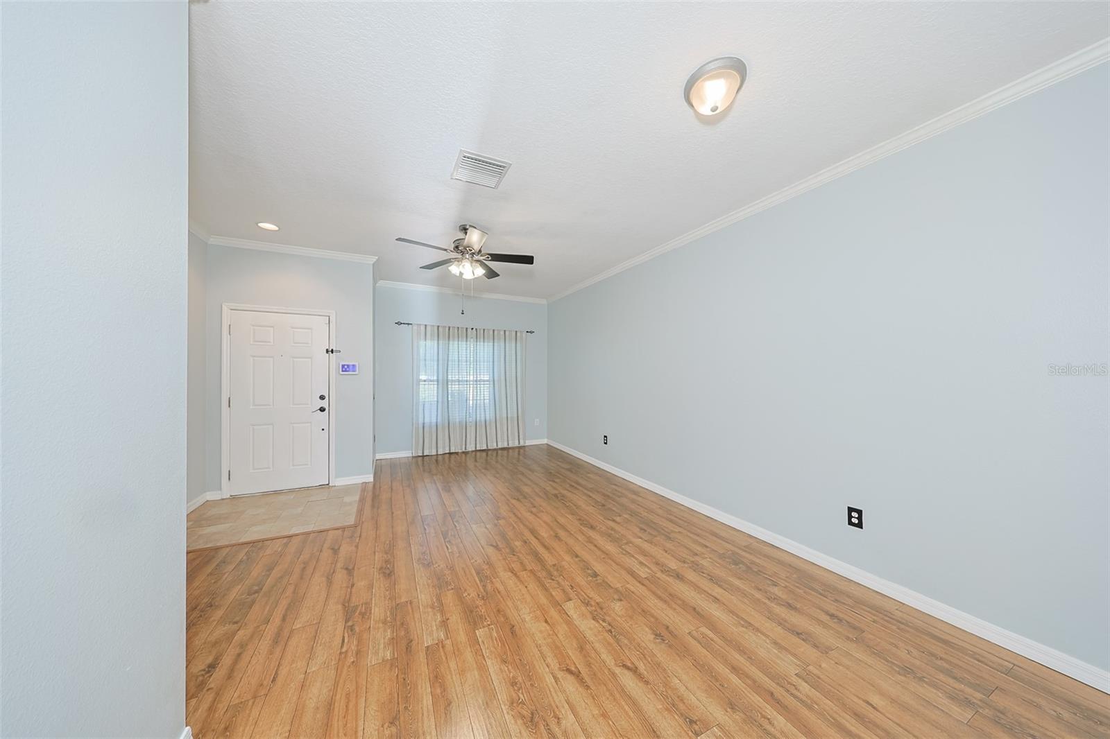 KINGS LAKE TWNHMS - Residential