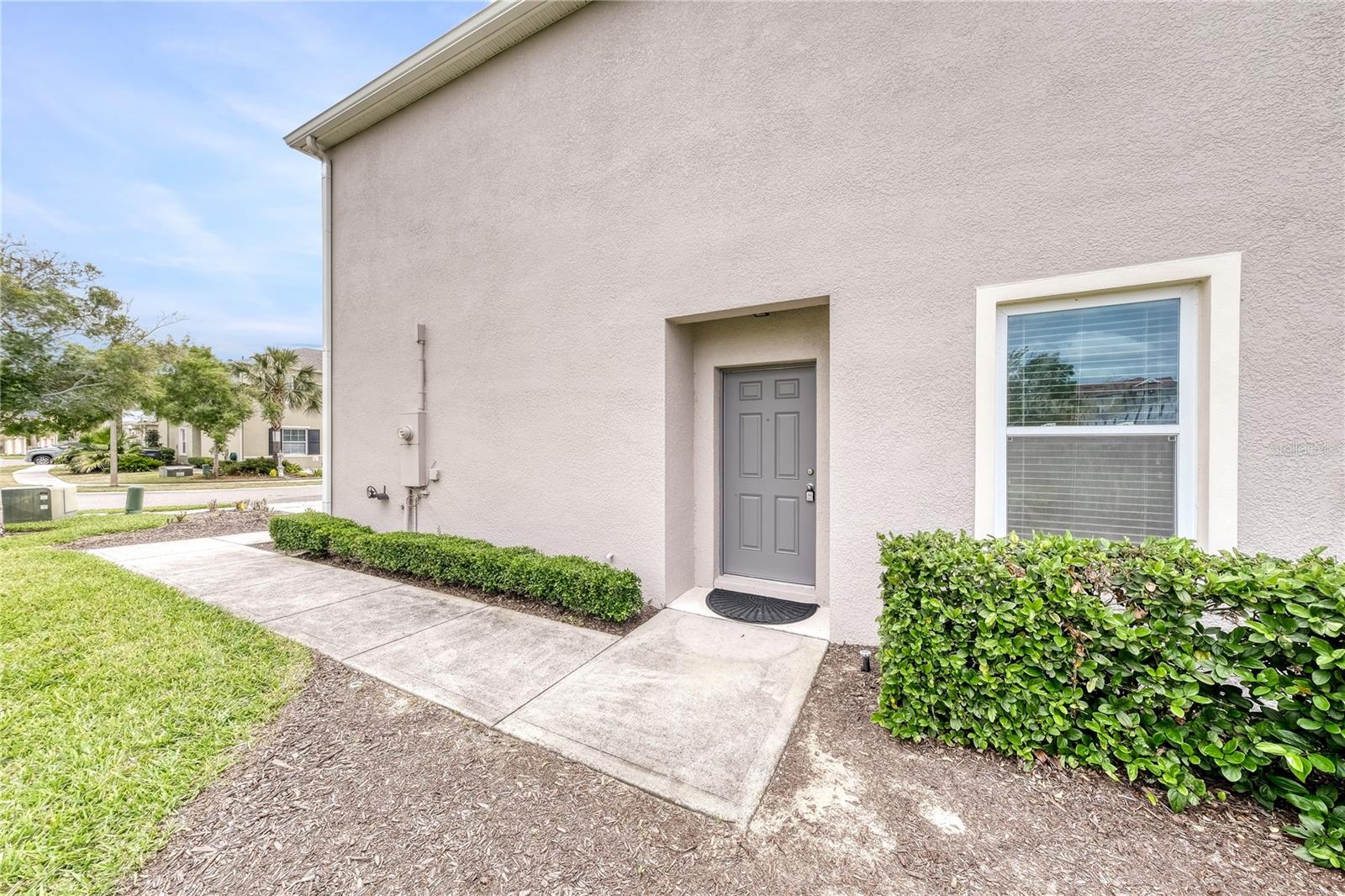 LAKE BLUFF/TOWN CENTER EAST-PH - Residential