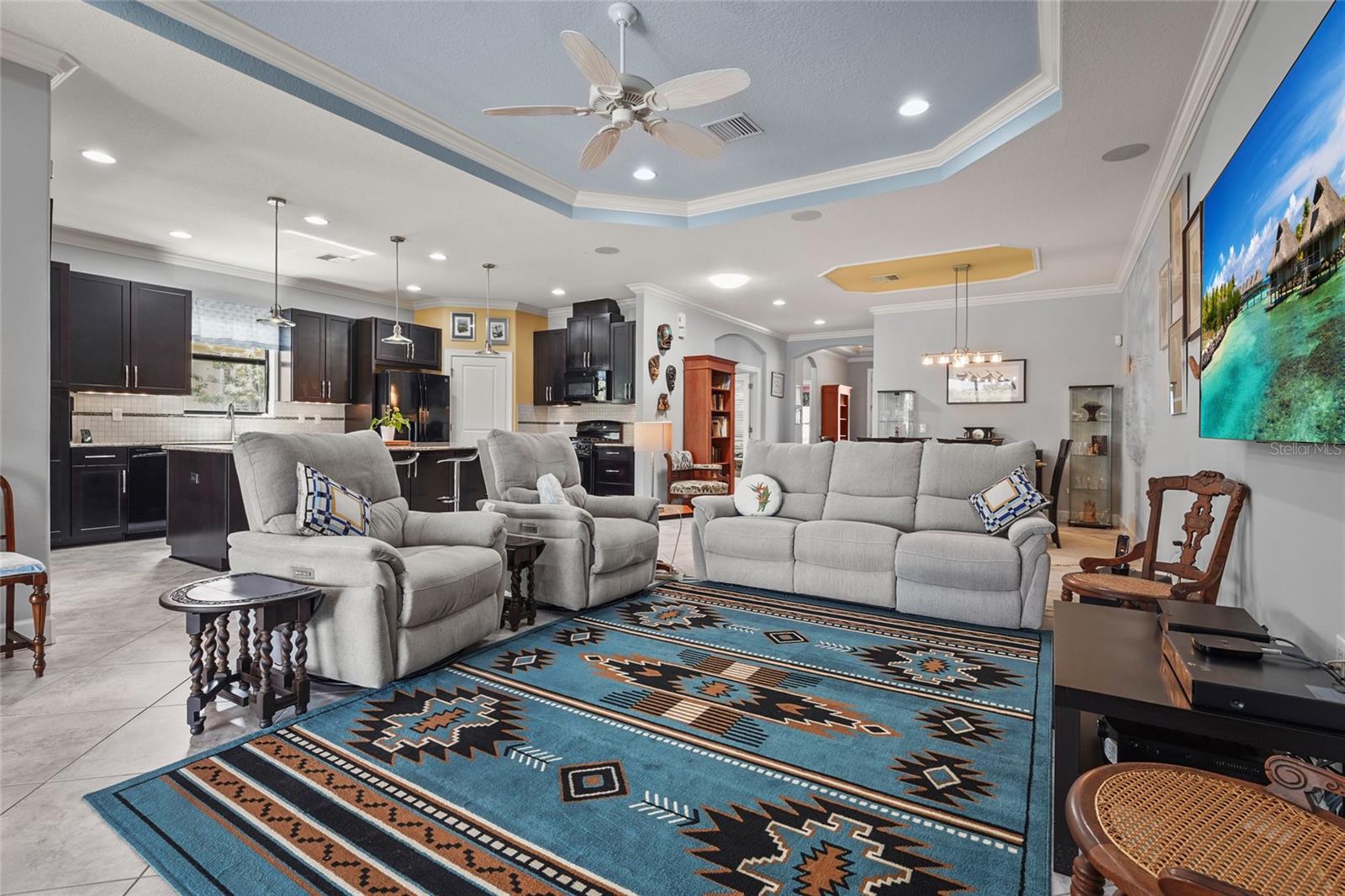 ESPLANADE PH I - Residential