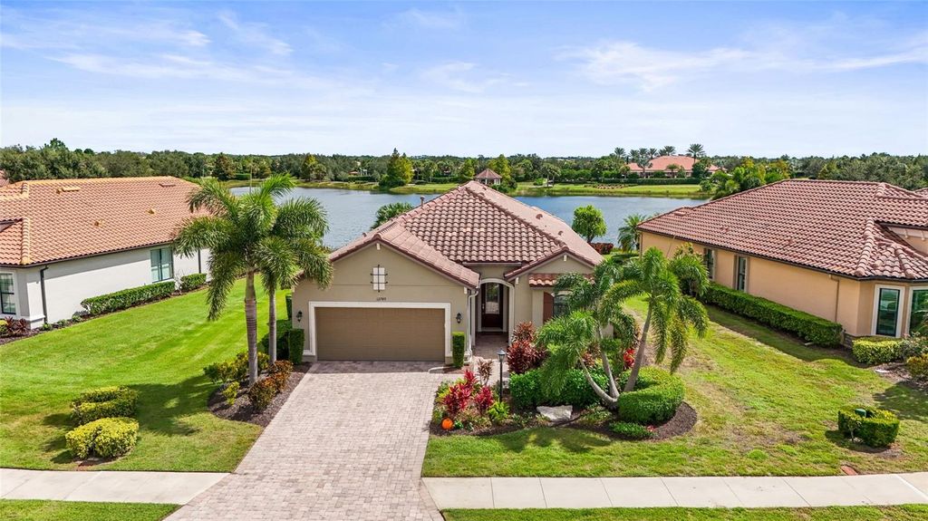 Photo of 12749 Del Corso Loop, Bradenton, FL 34211 (MLS # A4665986)