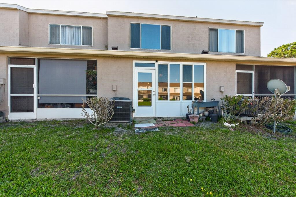 BAYSIDE KEY PH II - Residential