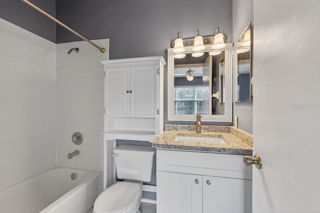 BAYSIDE KEY PH II - Residential