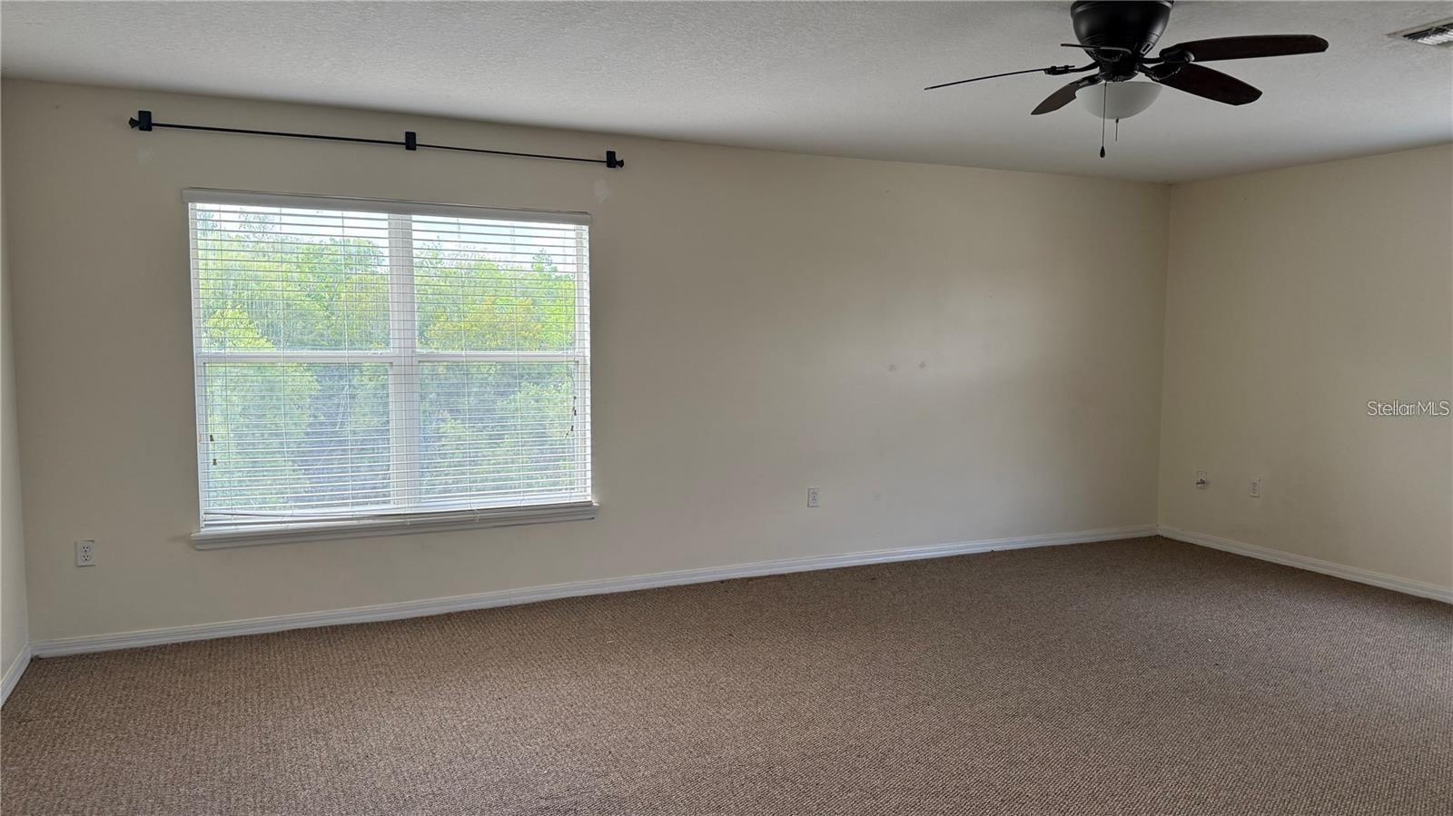 ESTANCIA - Residential