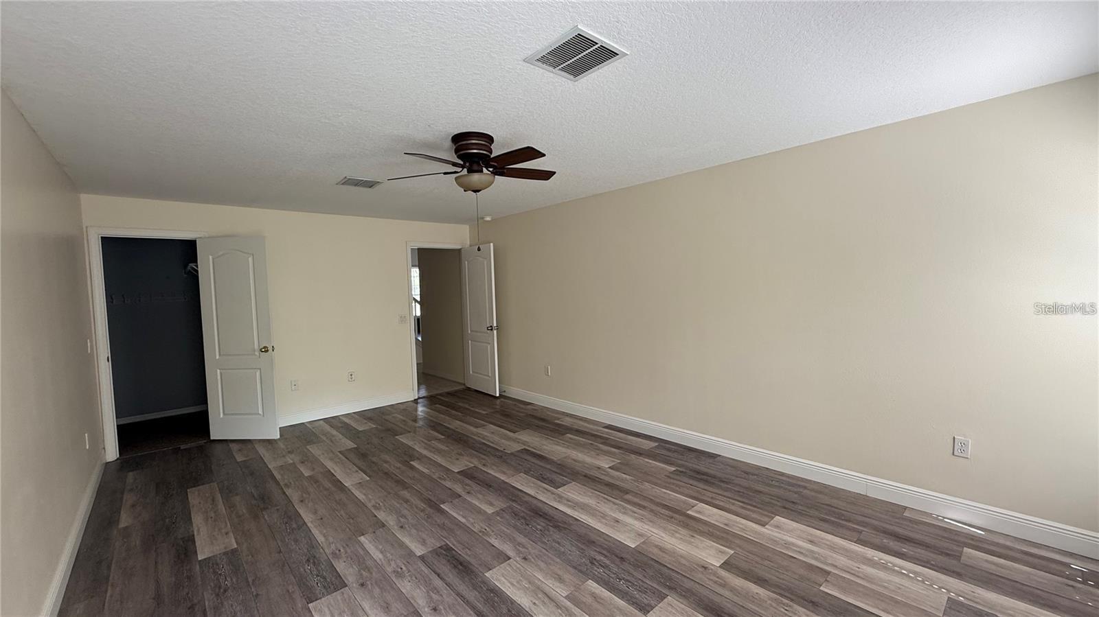 ESTANCIA - Residential