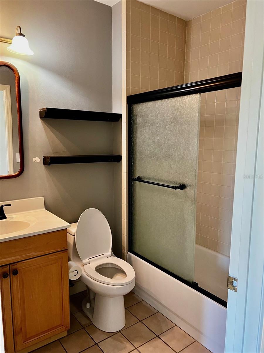 EUSTIS - Residential Lease