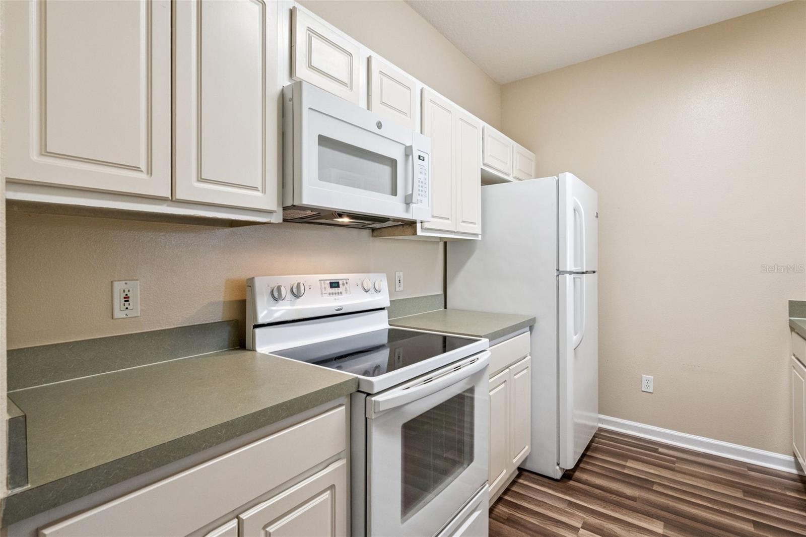 GOLFVIEW AT HUNTERS CREEK PH 01 - Residential