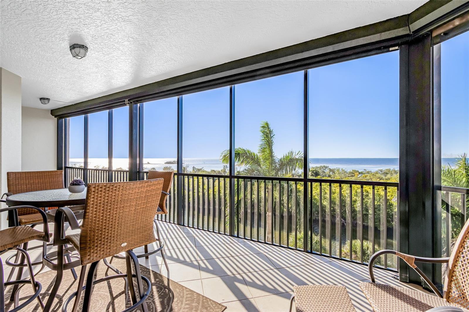 GRANDE ISLE TWRS I & II PH II - Residential