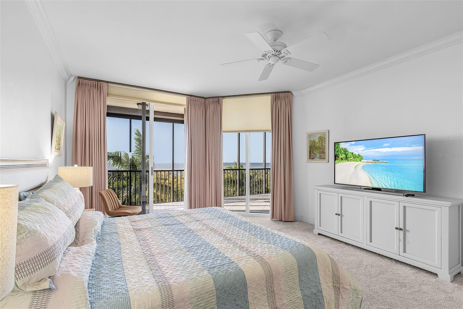 GRANDE ISLE TWRS I & II PH II - Residential