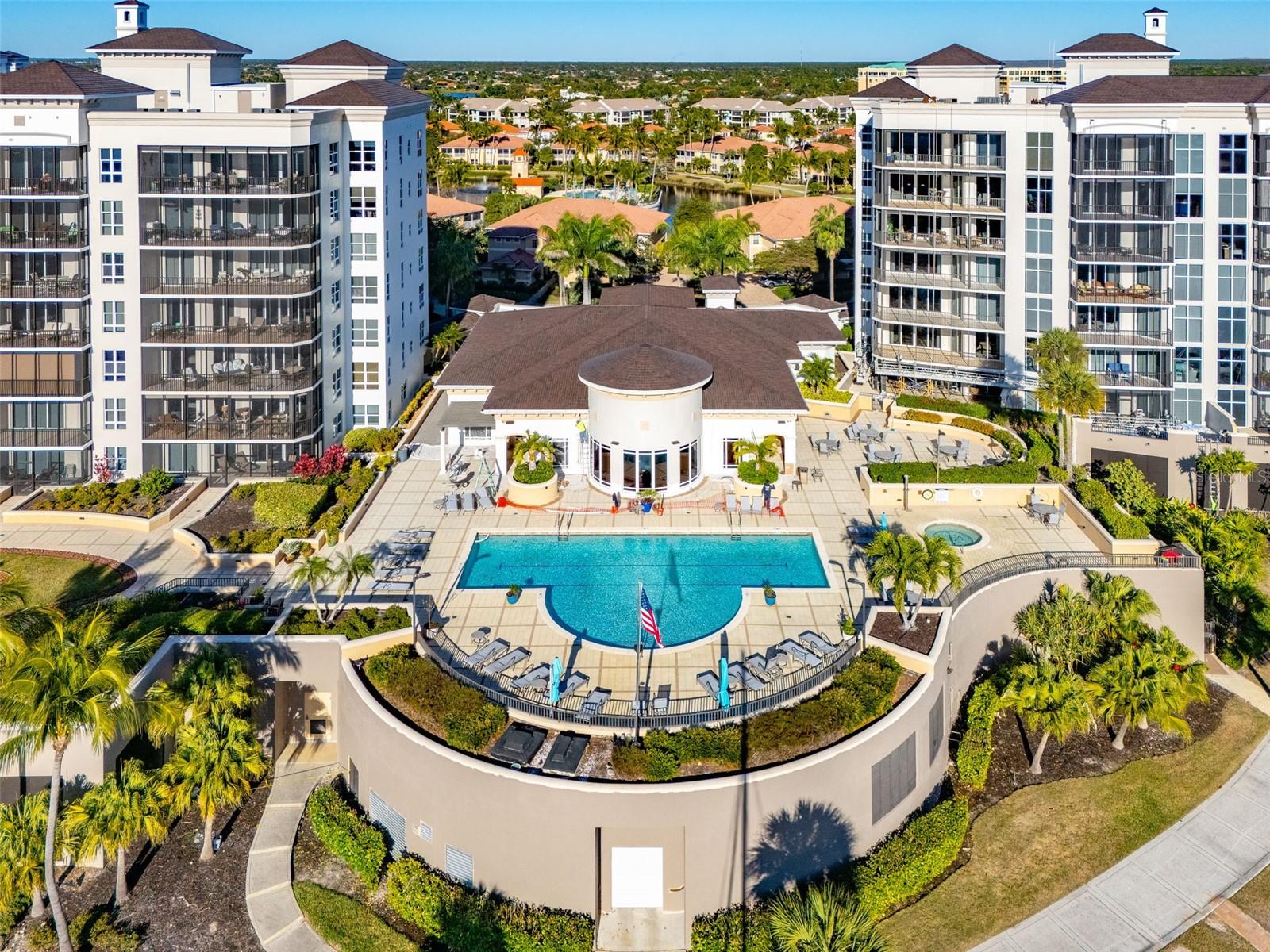 GRANDE ISLE TWRS I & II PH II - Residential